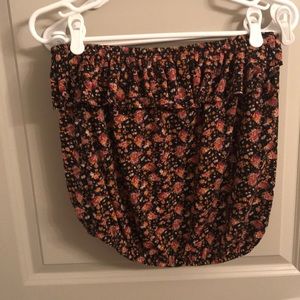 Floral crop top with key hold back